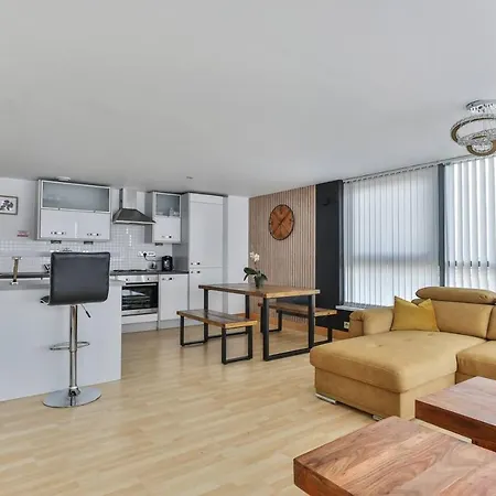 The Exquisite Penthouse Of Leeds - Sleeps 8 Apartment Leeds (West Yorkshire)