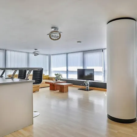 The Exquisite Penthouse Of Leeds - Sleeps 8 ليدز
