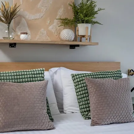 The Exquisite Penthouse Of Leeds - Sleeps 8 Apartment *