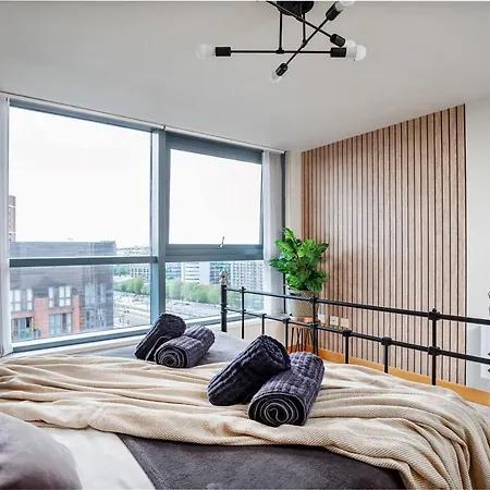 The Exquisite Penthouse Of Leeds - Sleeps 8 * ليدز