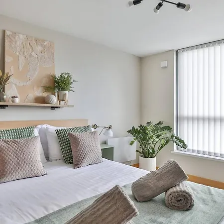 The Exquisite Penthouse Of Leeds - Sleeps 8 * ليدز