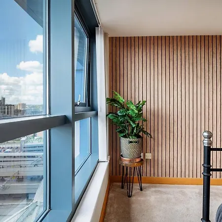 شقة The Exquisite Penthouse Of Leeds - Sleeps 8