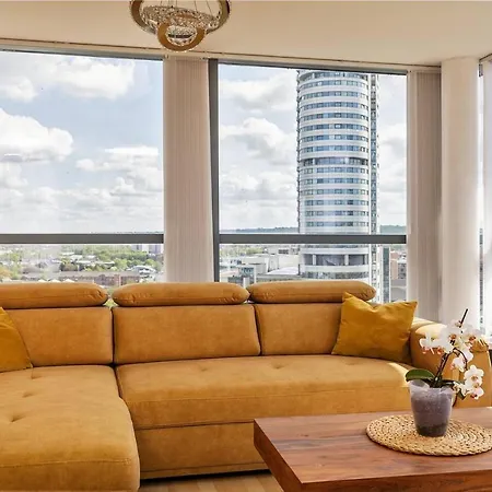 The Exquisite Penthouse Of Leeds - Sleeps 8 Apartment