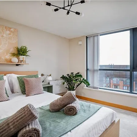 The Exquisite Penthouse Of Leeds - Sleeps 8 شقة ليدز